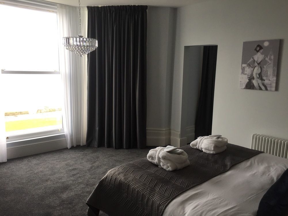 The View Hotel Folkestone, A Member Of Radisson Individuals Kültér fotó